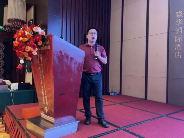 湖南興隆種業(yè)有限公司,長(zhǎng)沙稻谷種植與銷售,長(zhǎng)沙農(nóng)作物品種的選育,長(zhǎng)沙農(nóng)業(yè)病蟲(chóng)害防治服務(wù)